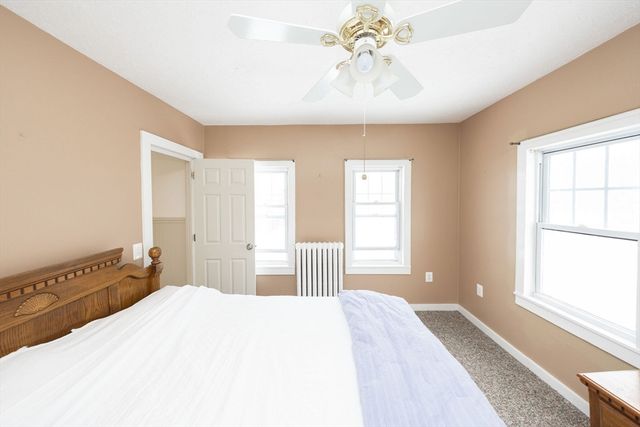 21 Maple St, Bellingham, MA 02019