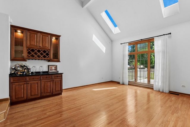 14255 Wedgewood Glens Drive, Orland Park, IL 60462