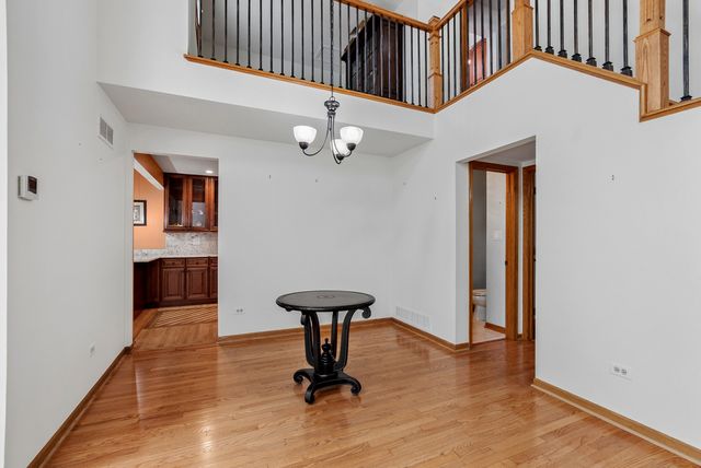14255 Wedgewood Glens Drive, Orland Park, IL 60462