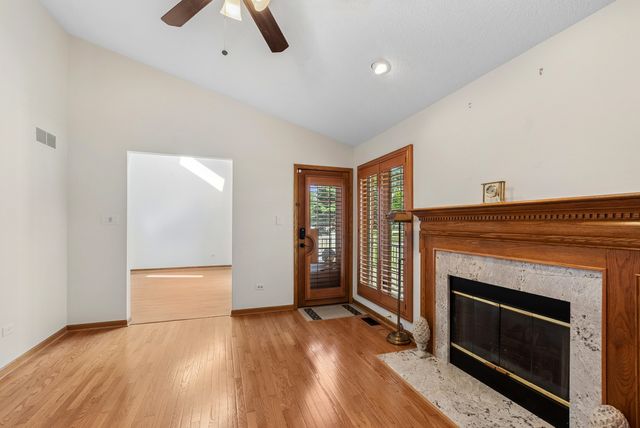 14255 Wedgewood Glens Drive, Orland Park, IL 60462