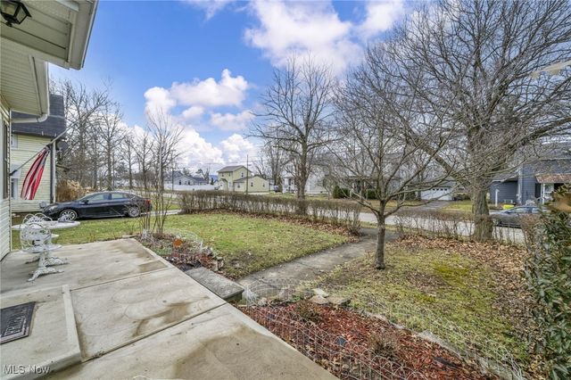 222 Union Street, Wellington, OH 44090