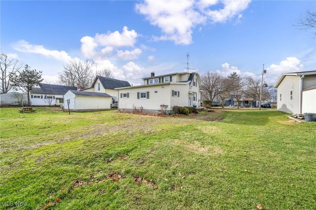 222 Union Street, Wellington, OH 44090