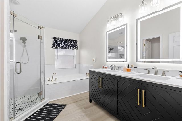 860 GRAND HUGHEY COURT, Apopka, FL 32712