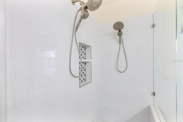 860 GRAND HUGHEY COURT, Apopka, FL 32712