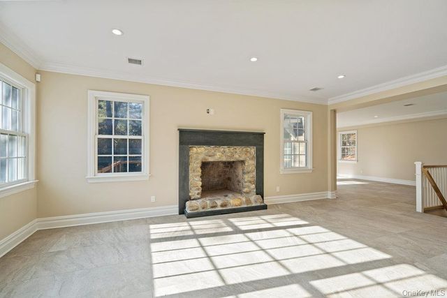 89 Mill River Road, Upper Brookville, NY 11771