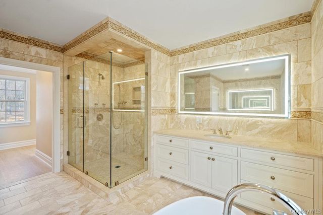 89 Mill River Road, Upper Brookville, NY 11771