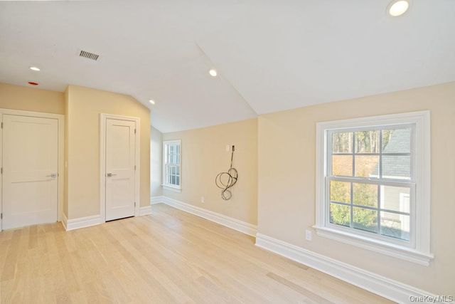 89 Mill River Road, Upper Brookville, NY 11771