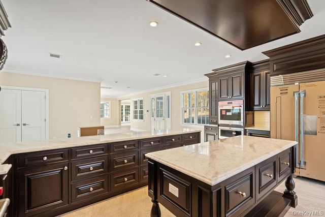 89 Mill River Road, Upper Brookville, NY 11771