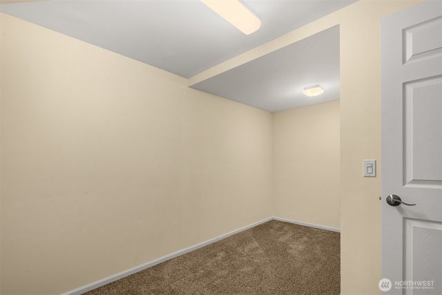 6832 122nd Avenue NE, Kirkland, WA 98033