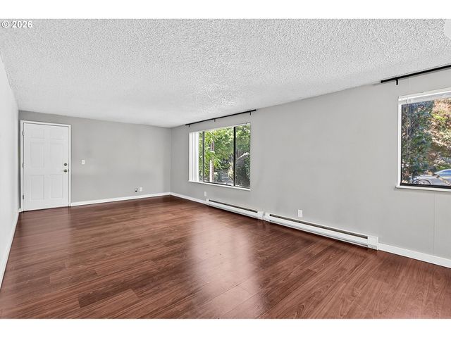 945 MADISON St, Eugene, OR 97402