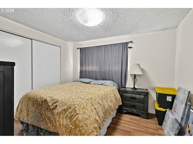 945 MADISON St, Eugene, OR 97402