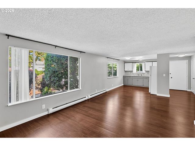 945 MADISON St, Eugene, OR 97402