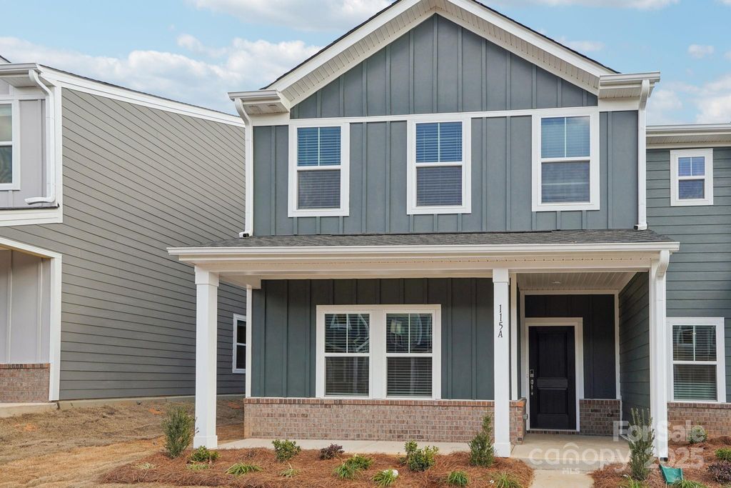 125 UTILITY Lane F, Mooresville, NC 28117