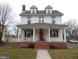 80 E MAIN ST, Marlton, NJ 08053