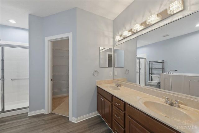8038 Pinnacle Point Drive, West Chester, OH 45069
