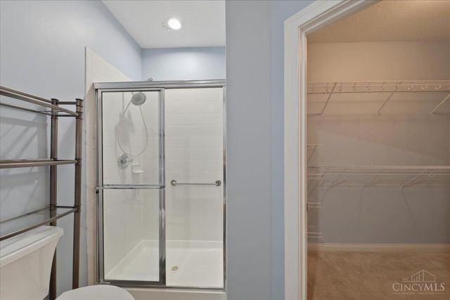 8038 Pinnacle Point Drive, West Chester, OH 45069