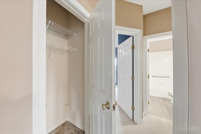 8038 Pinnacle Point Drive, West Chester, OH 45069