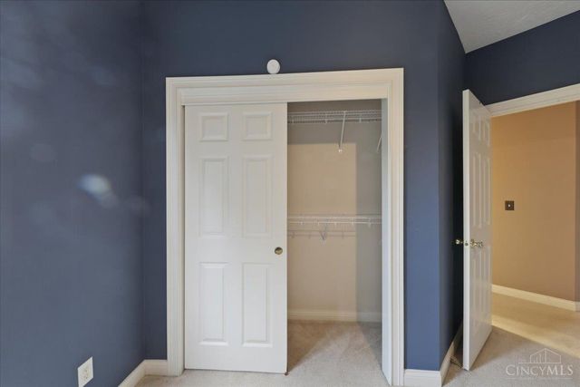 8038 Pinnacle Point Drive, West Chester, OH 45069