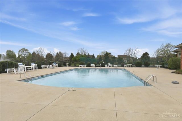 8038 Pinnacle Point Drive, West Chester, OH 45069