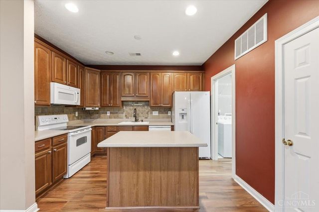 8038 Pinnacle Point Drive, West Chester, OH 45069