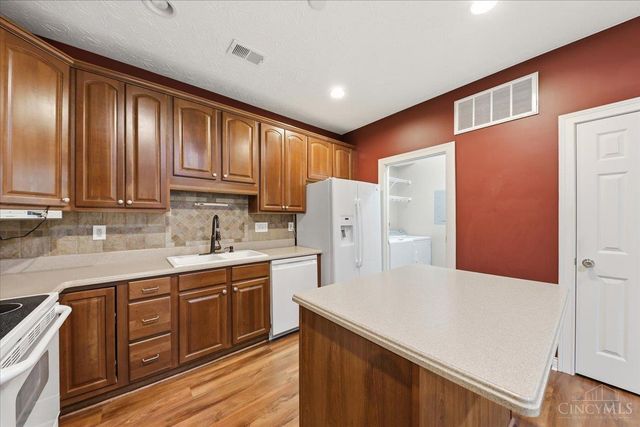 8038 Pinnacle Point Drive, West Chester, OH 45069