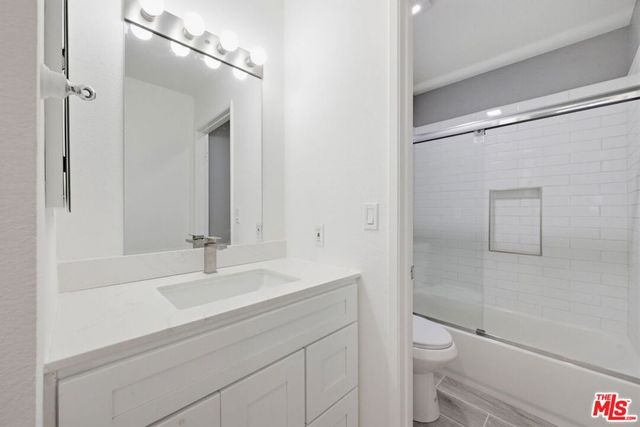 13091 Hubbard Street 5, Sylmar, CA 91342