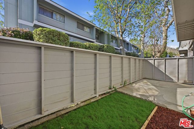 13091 Hubbard Street 5, Sylmar, CA 91342