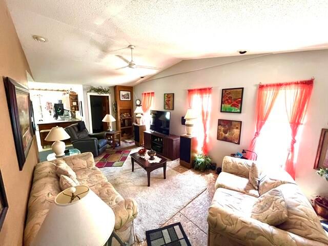709 Oak Avenue, Muskegon, MI 49442