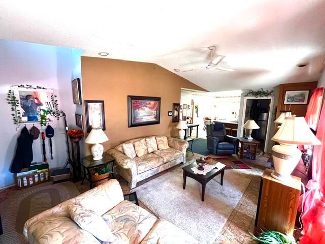 709 Oak Avenue, Muskegon, MI 49442