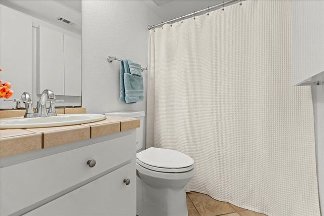 2104 Cullen Ave 7-204, Austin, TX 78757