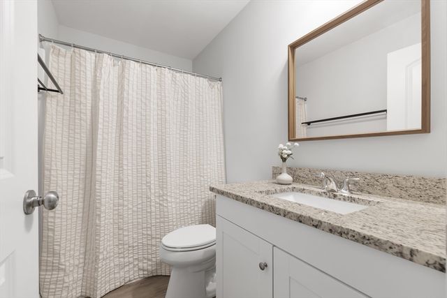 6 Pine Hill Way B, Harvard, MA 01451