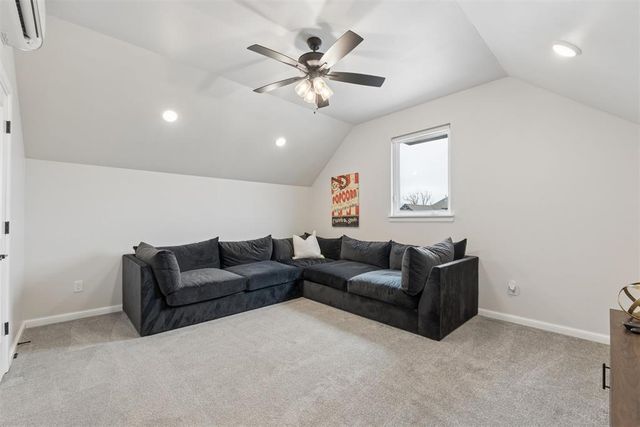 2004 Aminas Way, Yukon, OK 73099