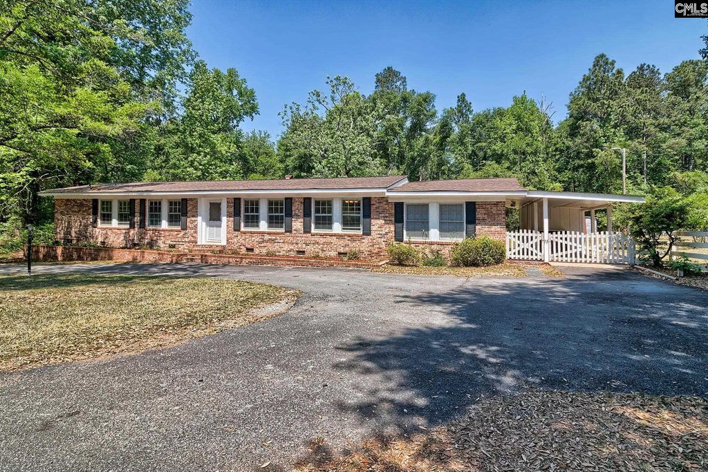 2356 Tickle Hill Road, Camden, SC 29020
