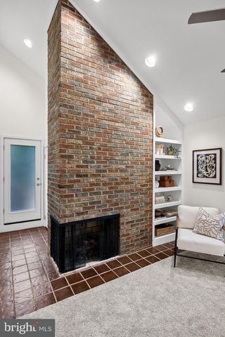 50 E RIDING DR, Cherry Hill, NJ 08003