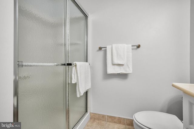 50 E RIDING DR, Cherry Hill, NJ 08003