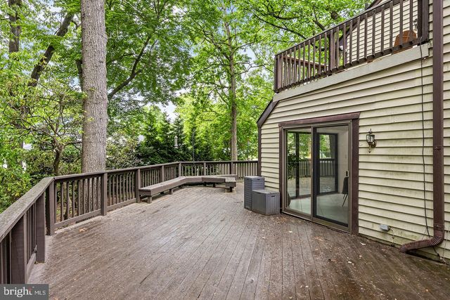 50 E RIDING DR, Cherry Hill, NJ 08003