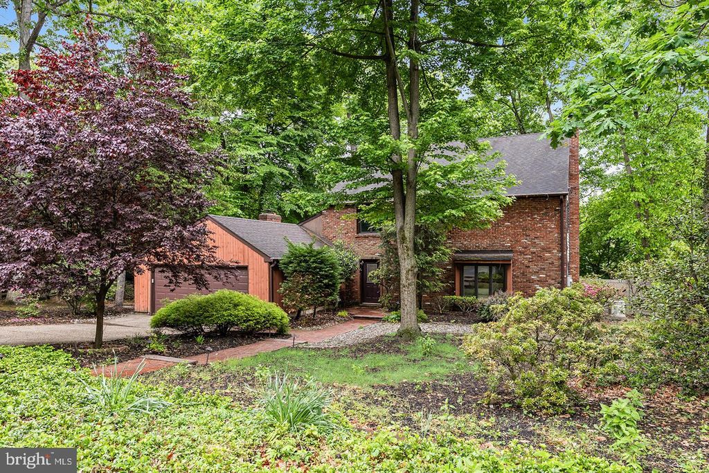 50 E RIDING DR, Cherry Hill, NJ 08003