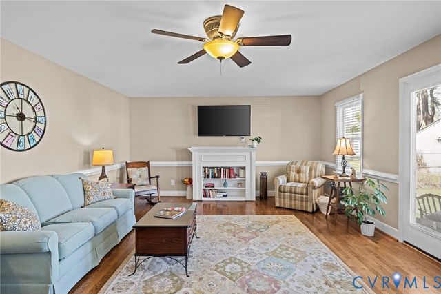 408 John St, Ashland, VA 23005