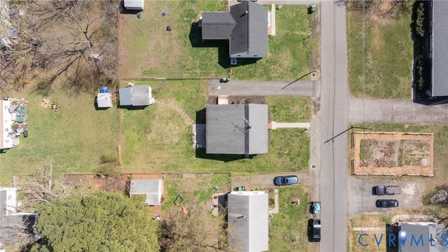 408 John St, Ashland, VA 23005