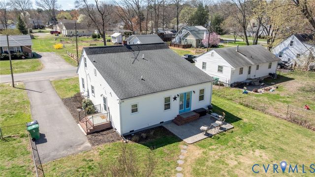 408 John St, Ashland, VA 23005