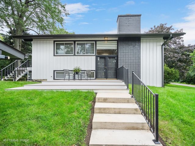 1S061 Chase Avenue, Lombard, IL 60148