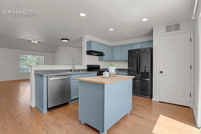 6273 SCOTTSBLUFF Drive, Colorado Springs, CO 80923