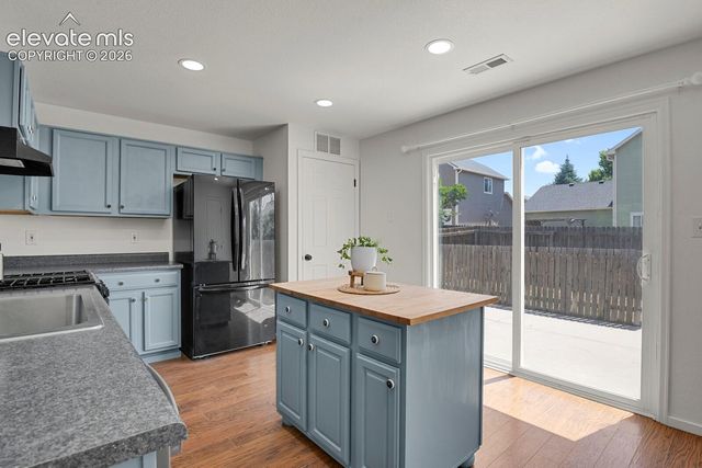 6273 SCOTTSBLUFF Drive, Colorado Springs, CO 80923