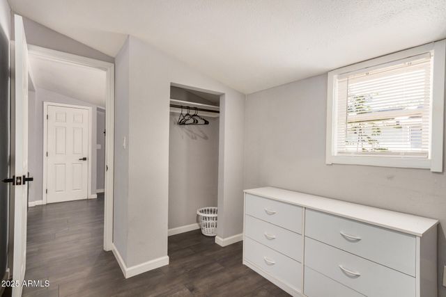 8915 N 9TH Place, Phoenix, AZ 85020