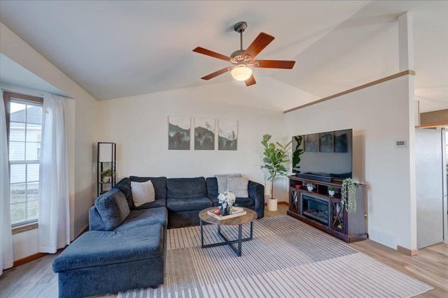 5309 Celebration Parkway, Madison, WI 53718