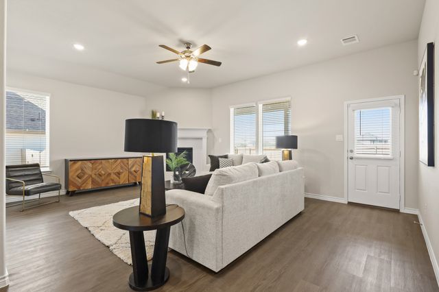 6940 Night Owl Lane, Fort Worth, TX 76036