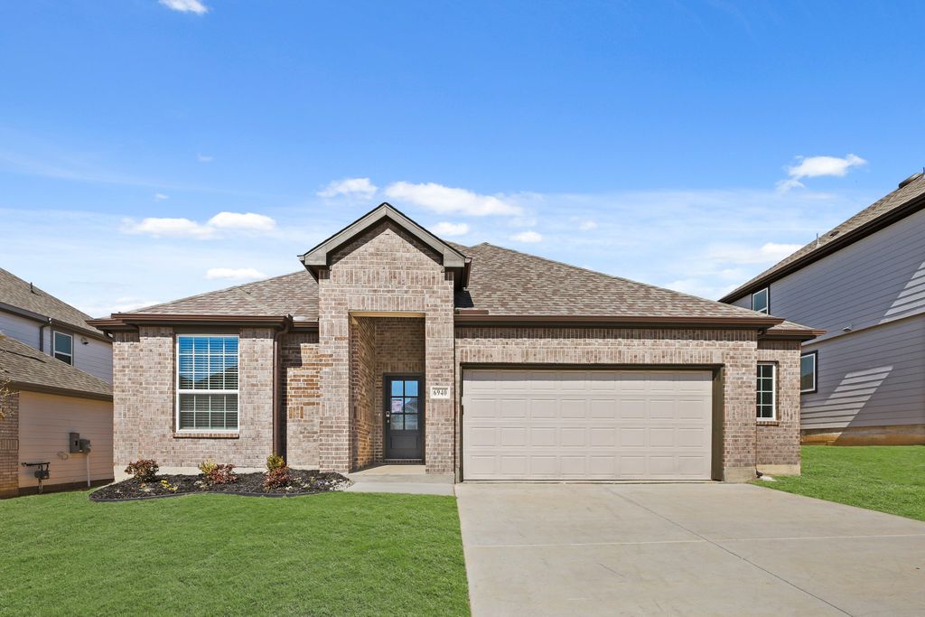 6940 Night Owl Lane, Fort Worth, TX 76036