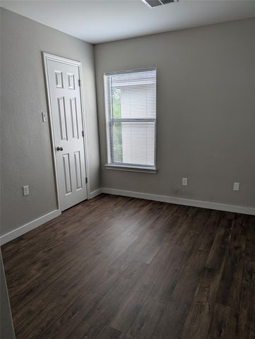 2937 La Estancia Lane, Houston, TX 77093