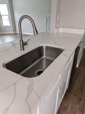 2937 La Estancia Lane, Houston, TX 77093