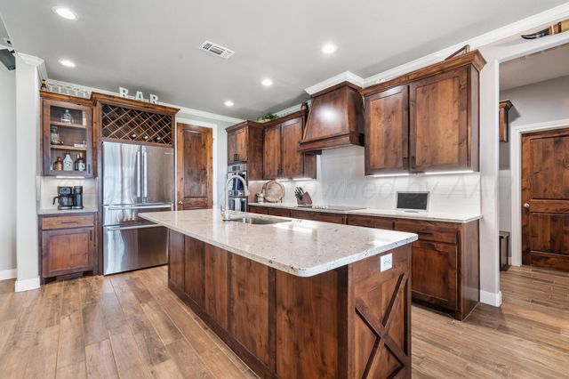 1201 E CEMETERY Road, Canyon, TX 79015